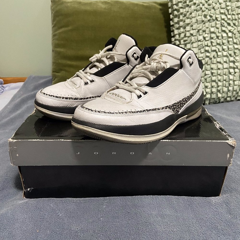 Air Jordan Men's 2.5 Team "Cement"  Low Top Sneakers